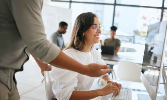 Optimiser la fabrication de PLV métallique personnalisée avec un logiciel dédié